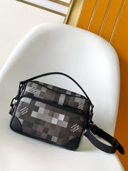 China Replica LV Handbags 156usd Only
