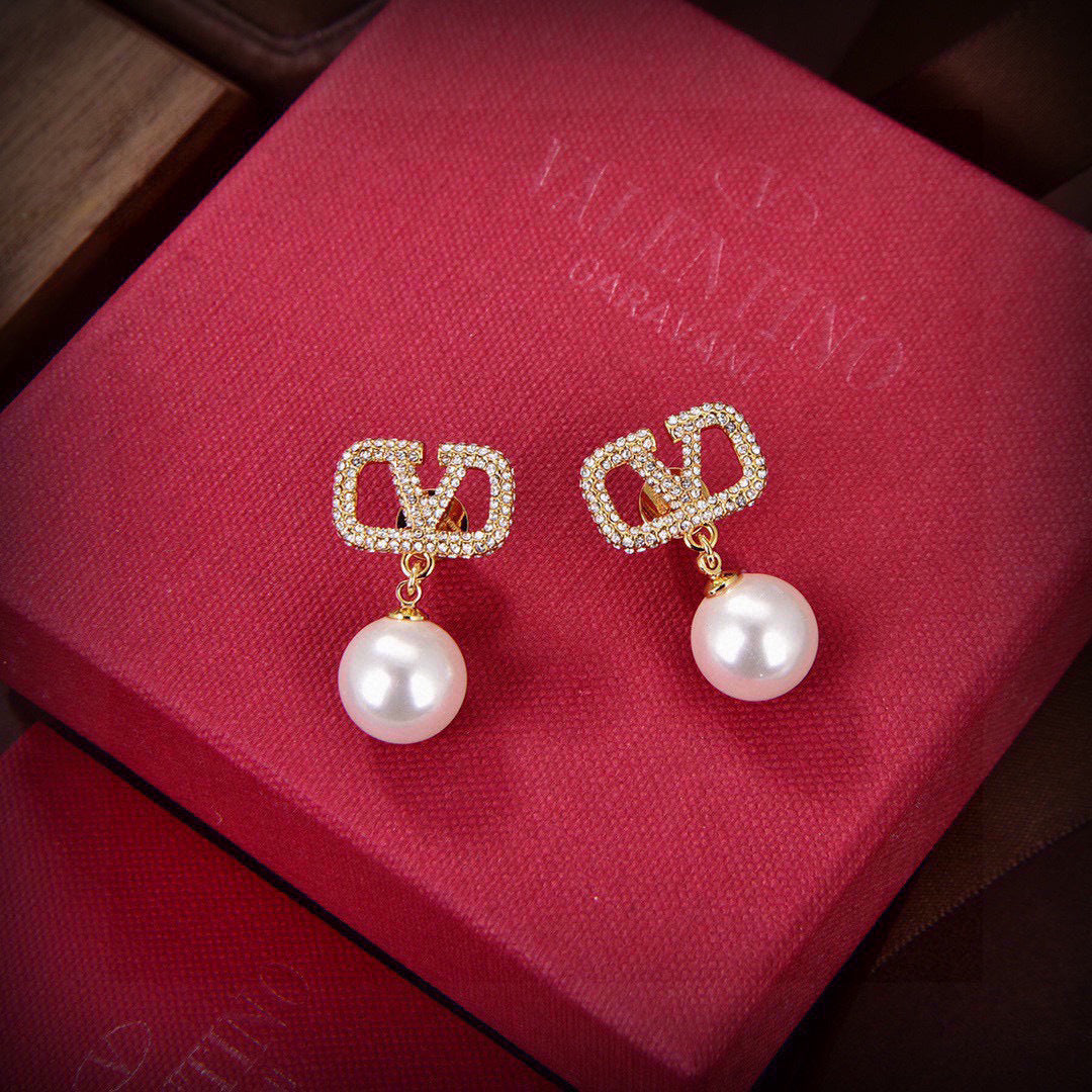 China Replica Valentino Earrings 26usd Only