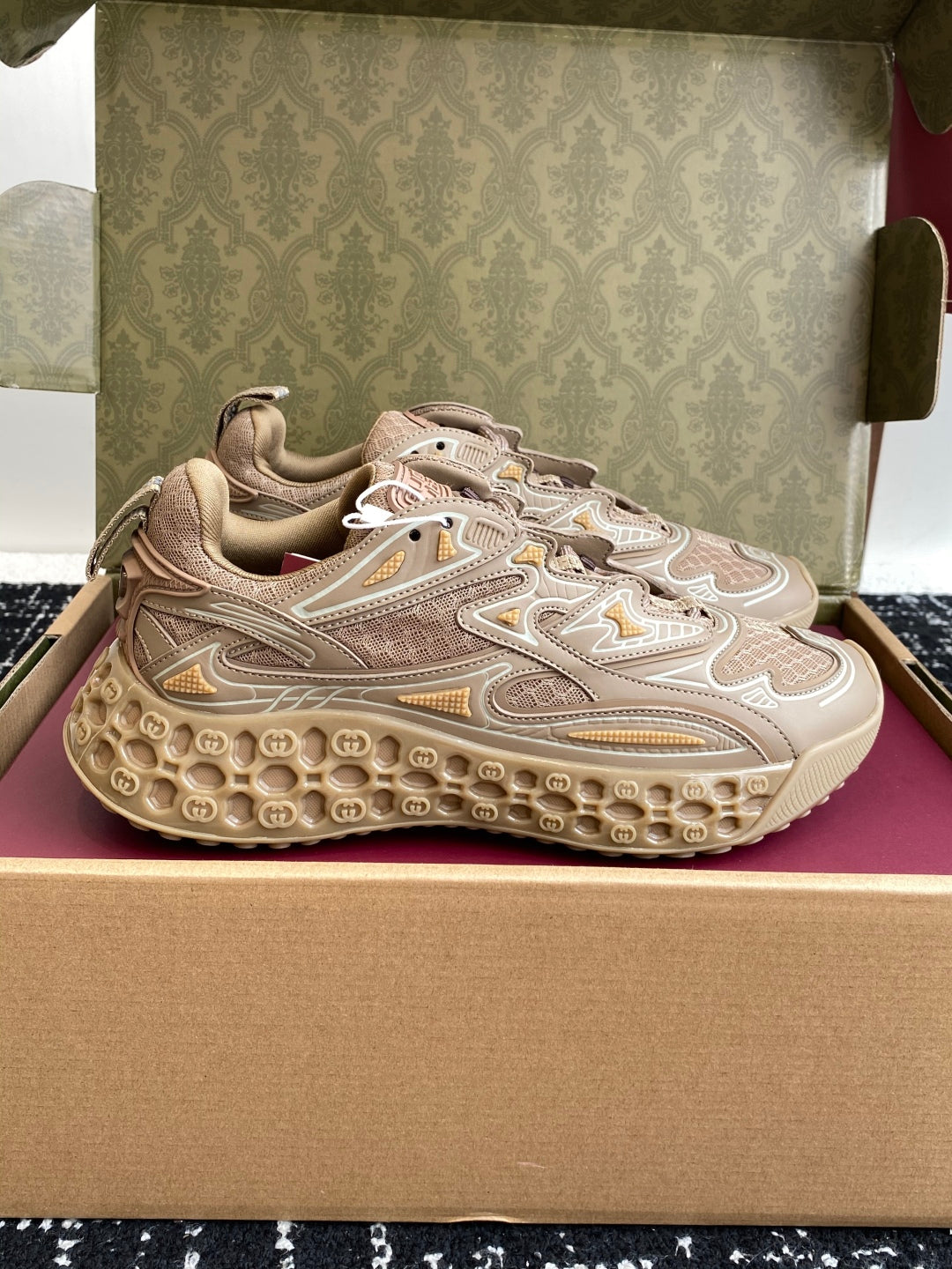 China Replica Gucci Women Shoes 182usd Only
