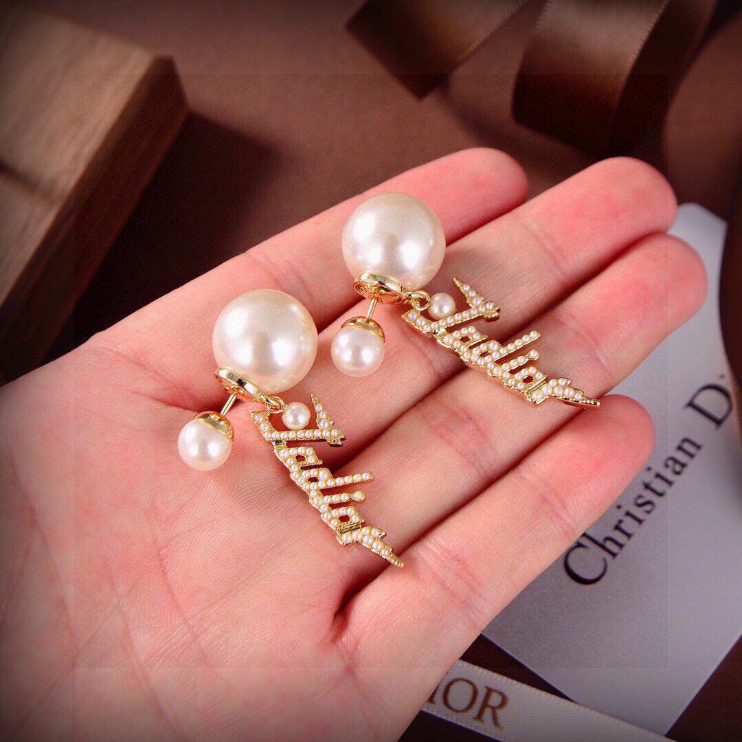 China Replica Dior Earrings 26usd Only