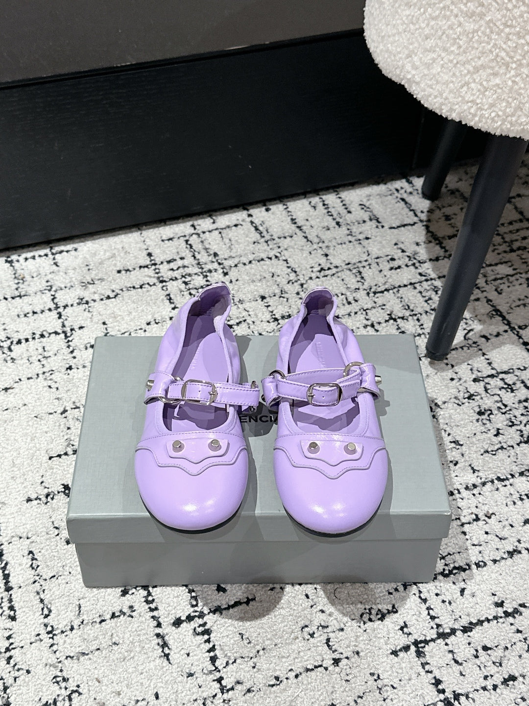 China Replica Balenciaga Women Shoes 91usd Only