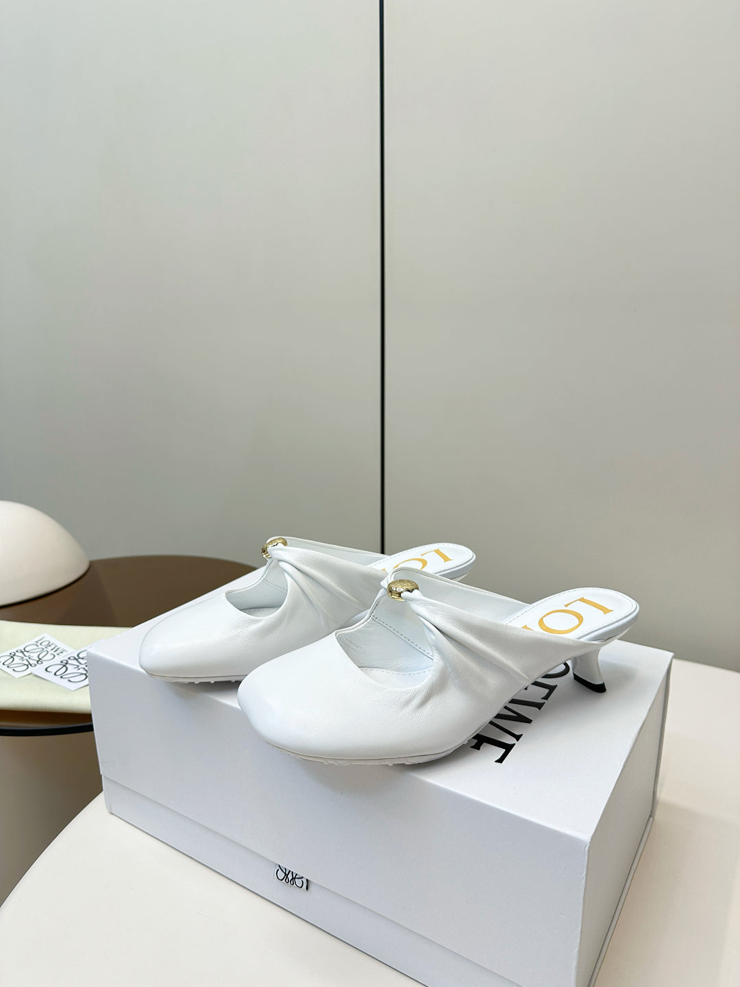 China Replica Loewe Women Shoes 88usd Only