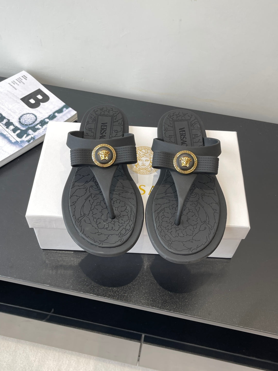 China Replica Versace Women Shoes 74usd Only