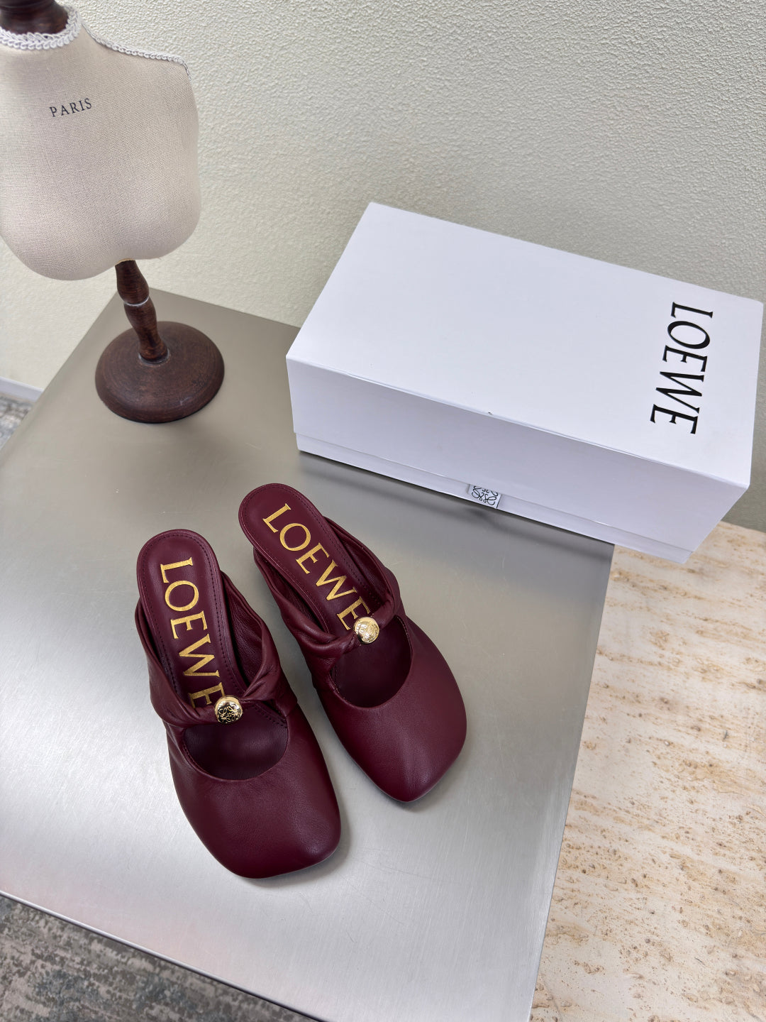 China Replica Loewe Women Shoes 94usd Only
