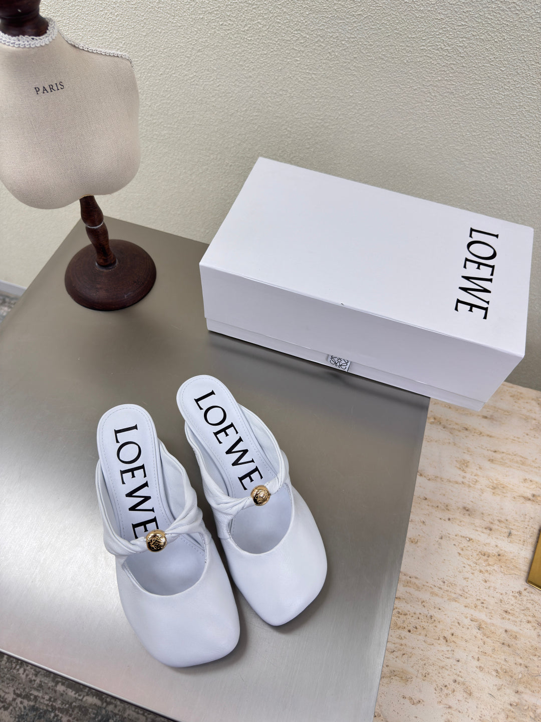 China Replica Loewe Women Shoes 94usd Only