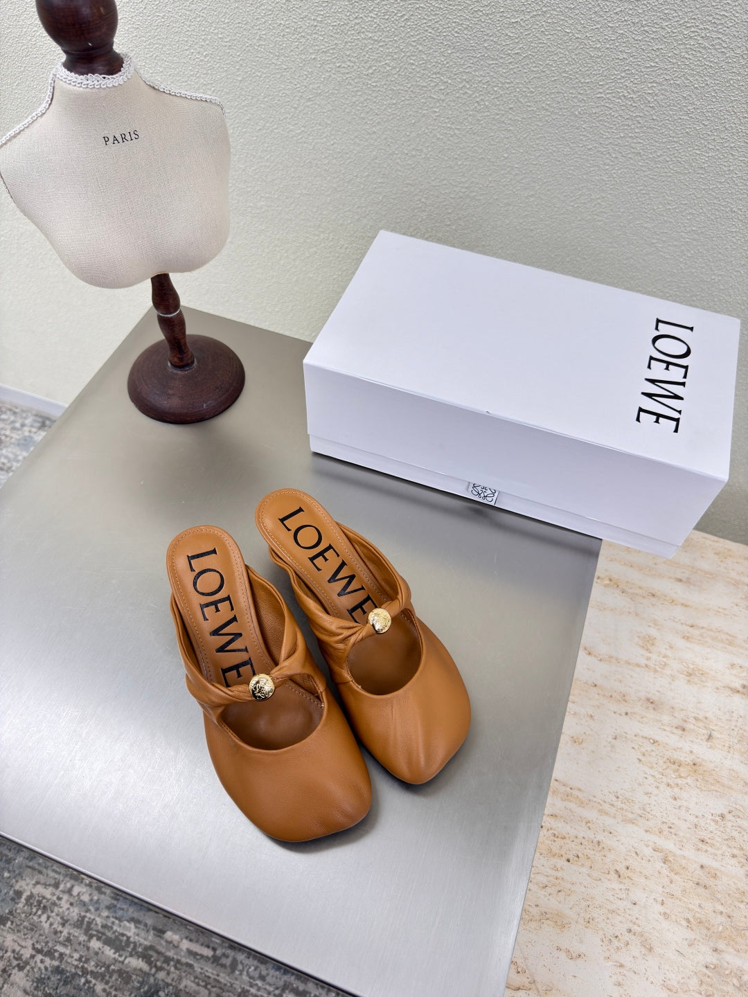 China Replica Loewe Women Shoes 94usd Only