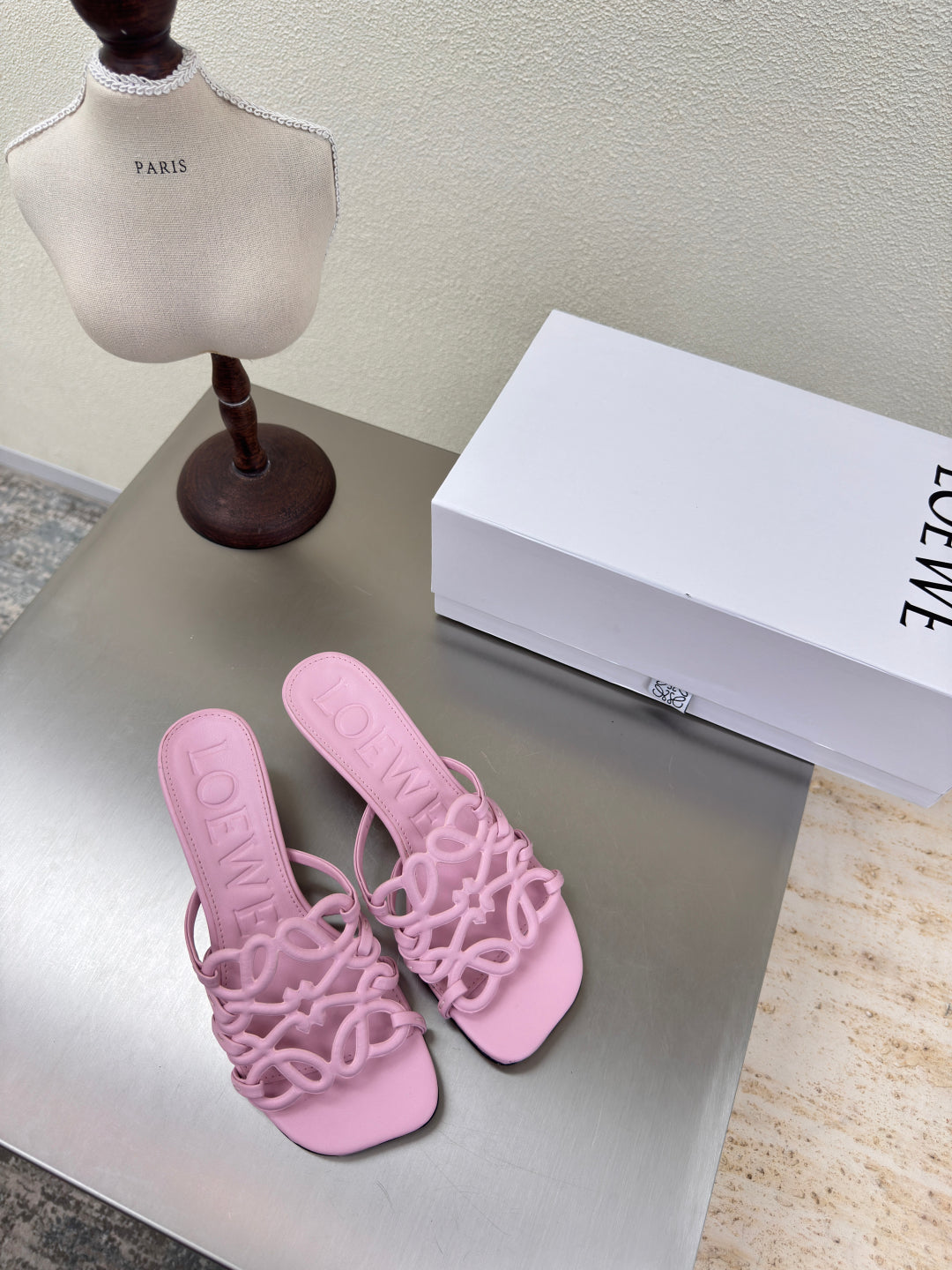 China Replica Loewe Women Shoes 98usd Only