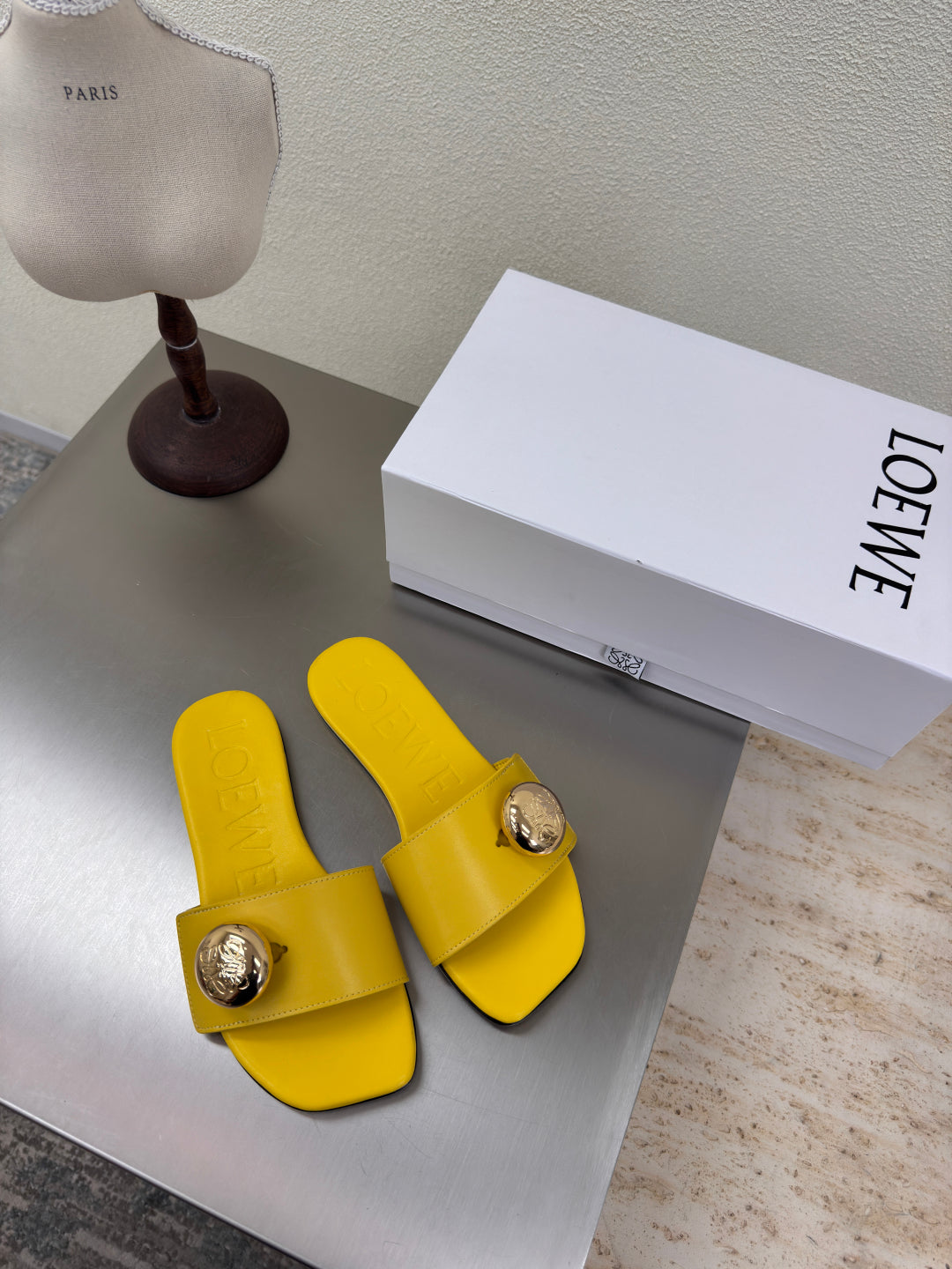 China Replica Loewe Women Shoes 91usd Only