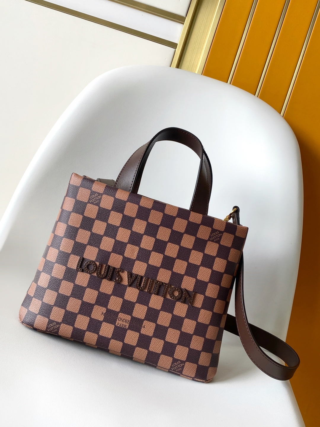 China Replica LV Handbags 153usd Only