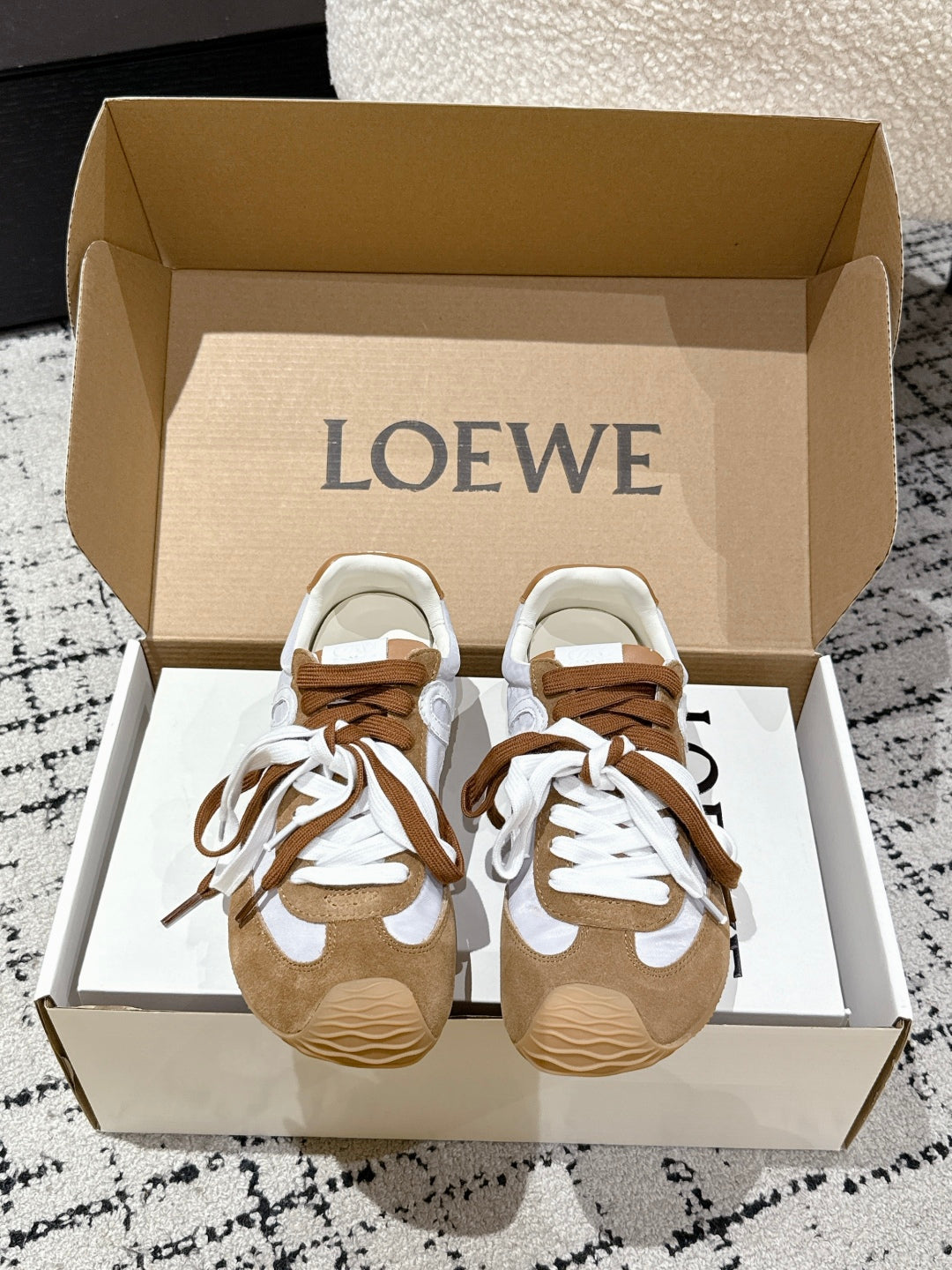 China Replica Loewe Women Shoes 105usd Only