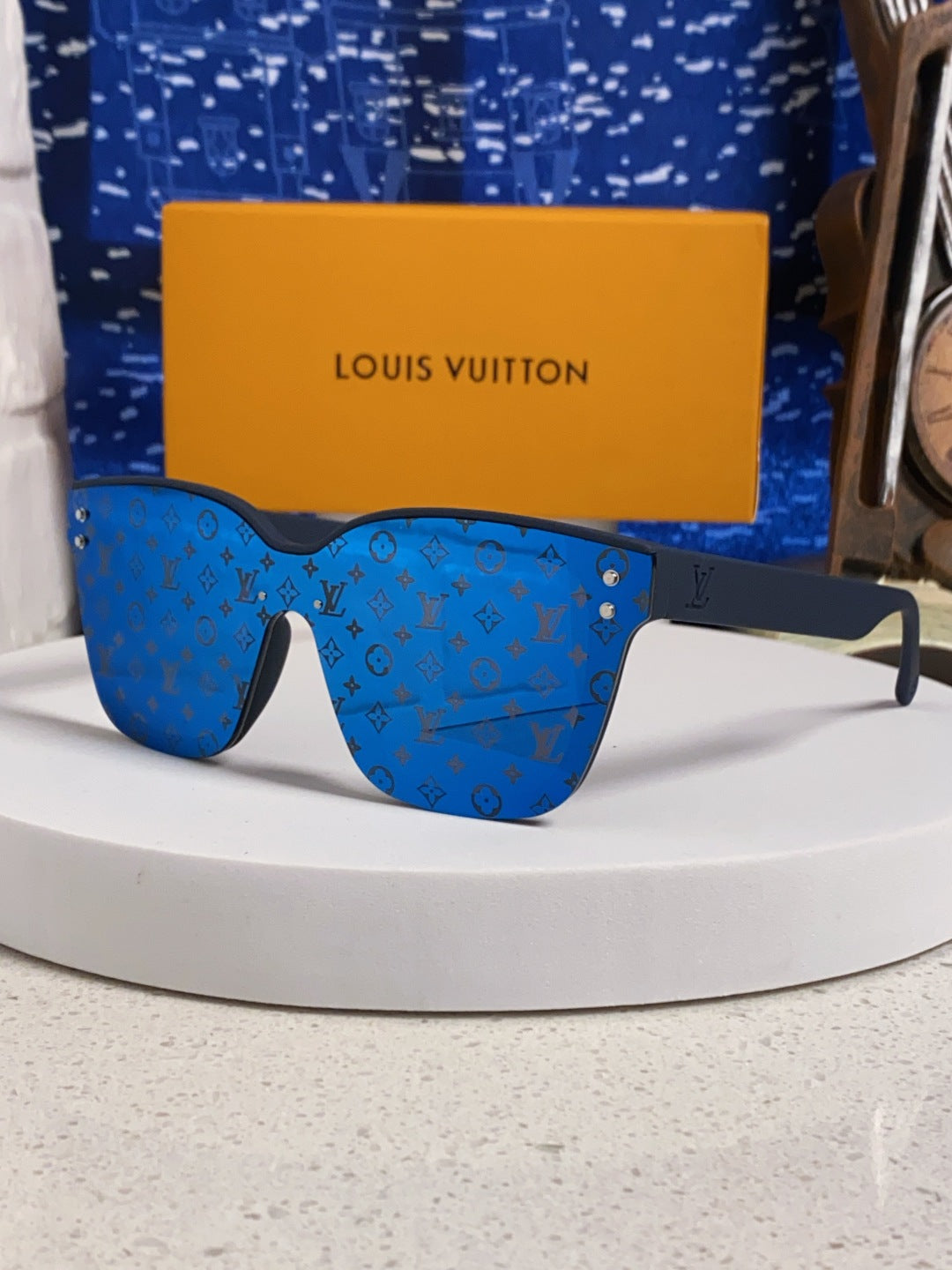 China Replica LV Sunglasses 32usd Only