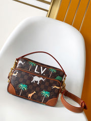 China Replica LV Handbags 156usd Only