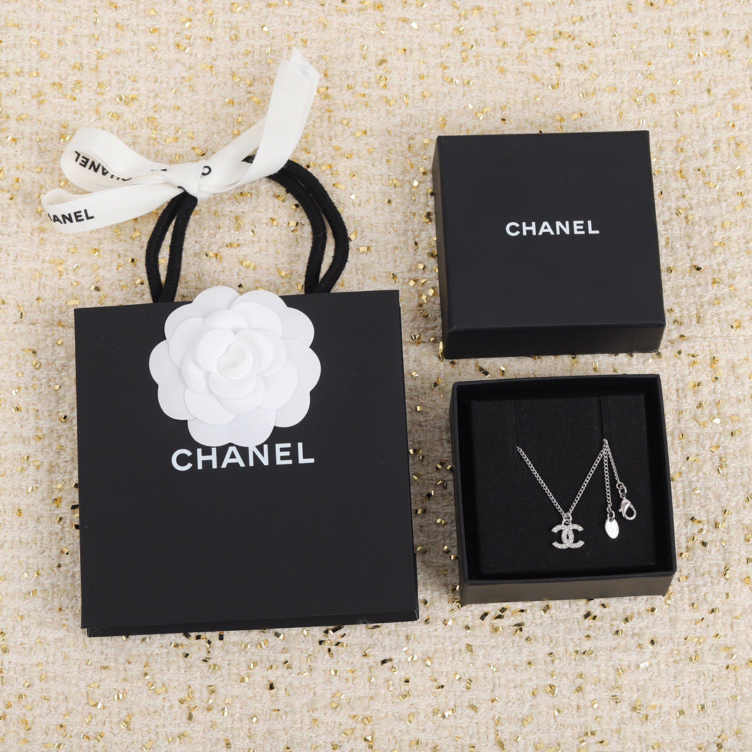 China Replica Chanel Necklaces 39usd Only
