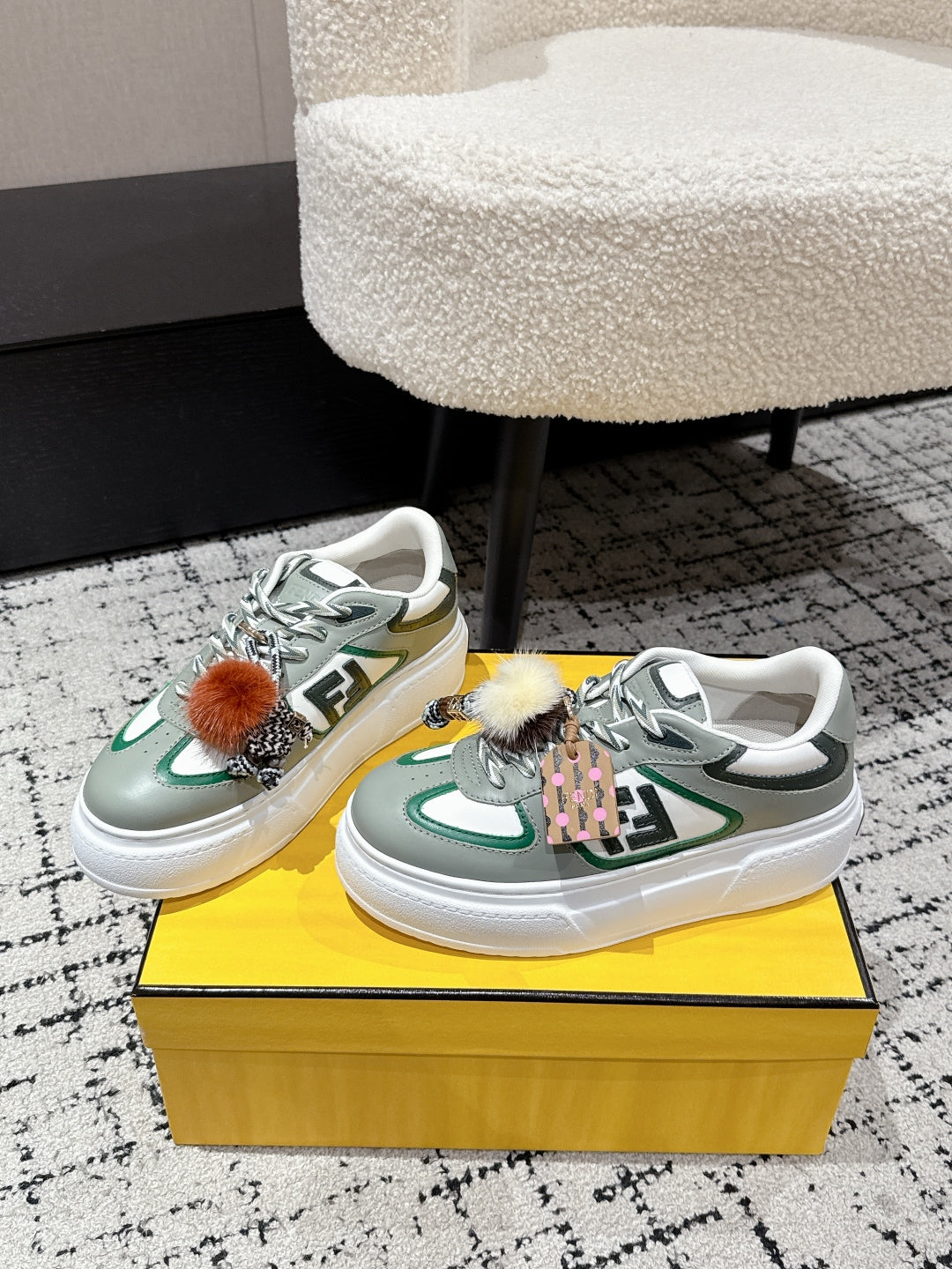 China Replica Fendi Women Shoes 122usd Only