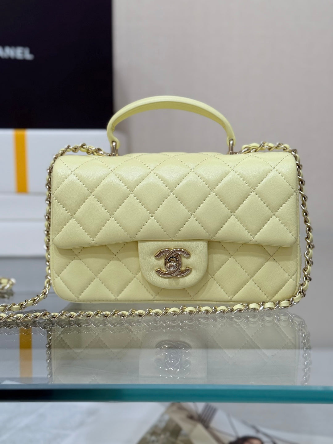 China Replica Chanel Handbags 354usd Only