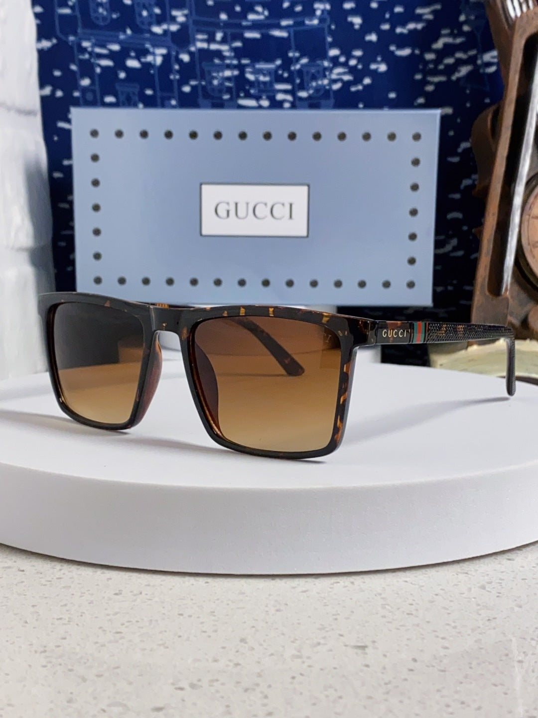 China Replica Gucci Sunglasses 28usd Only