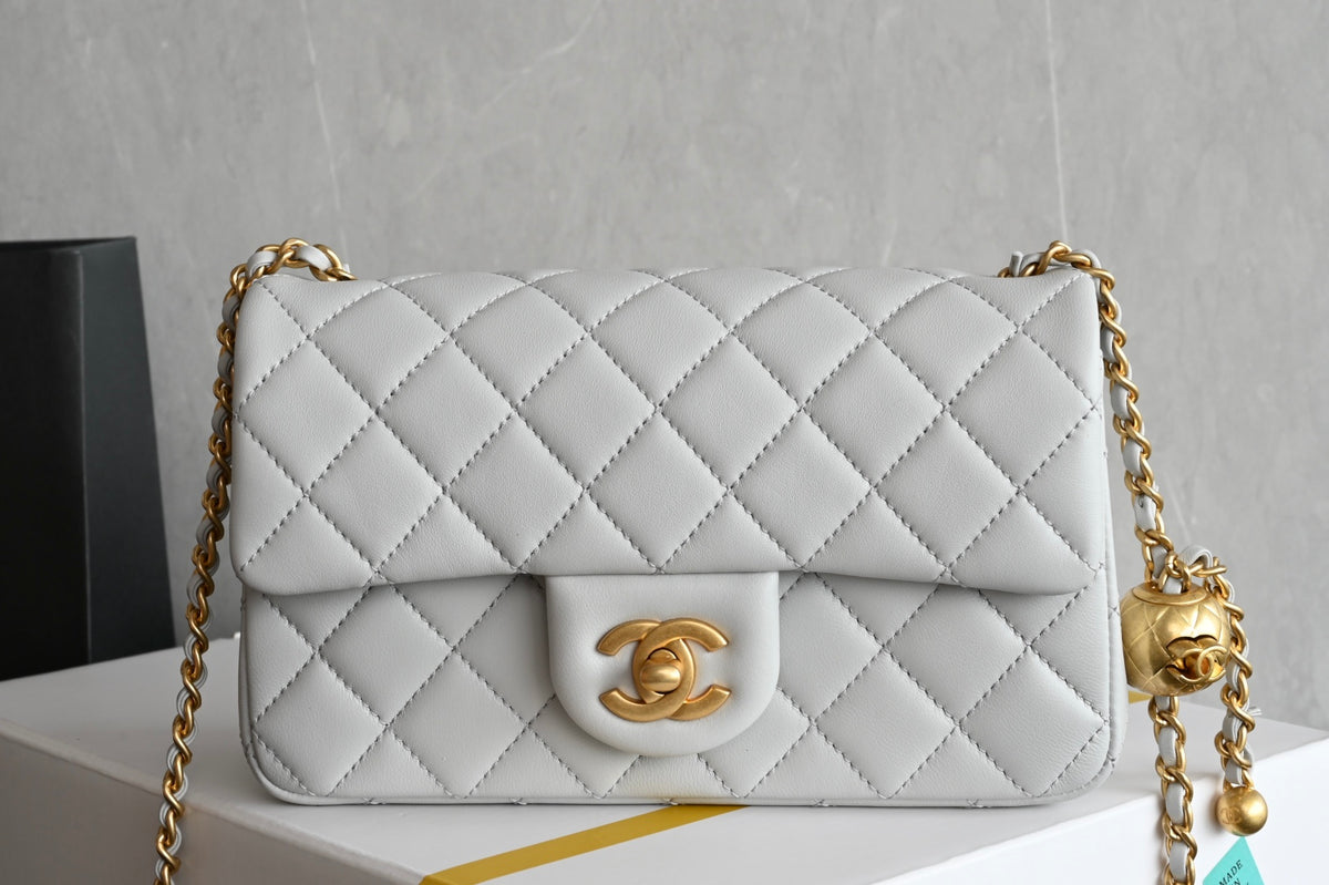 China Replica Chanel Handbags 354usd Only