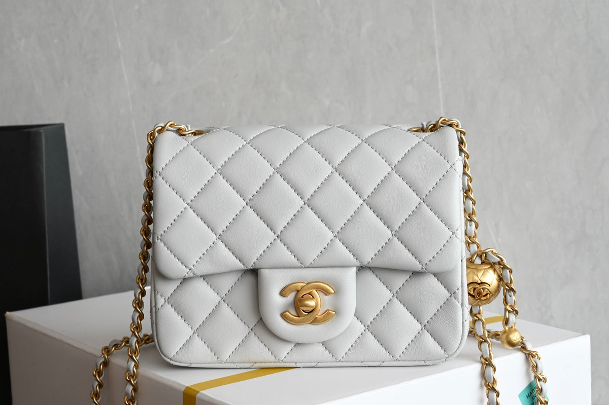 China Replica Chanel Handbags 345usd Only