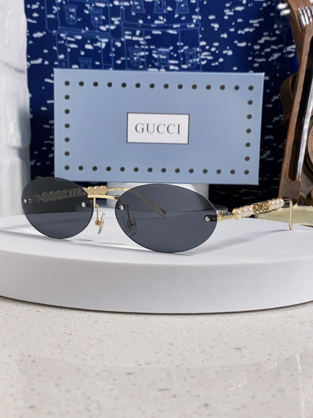 China Replica Gucci Sunglasses 30usd Only