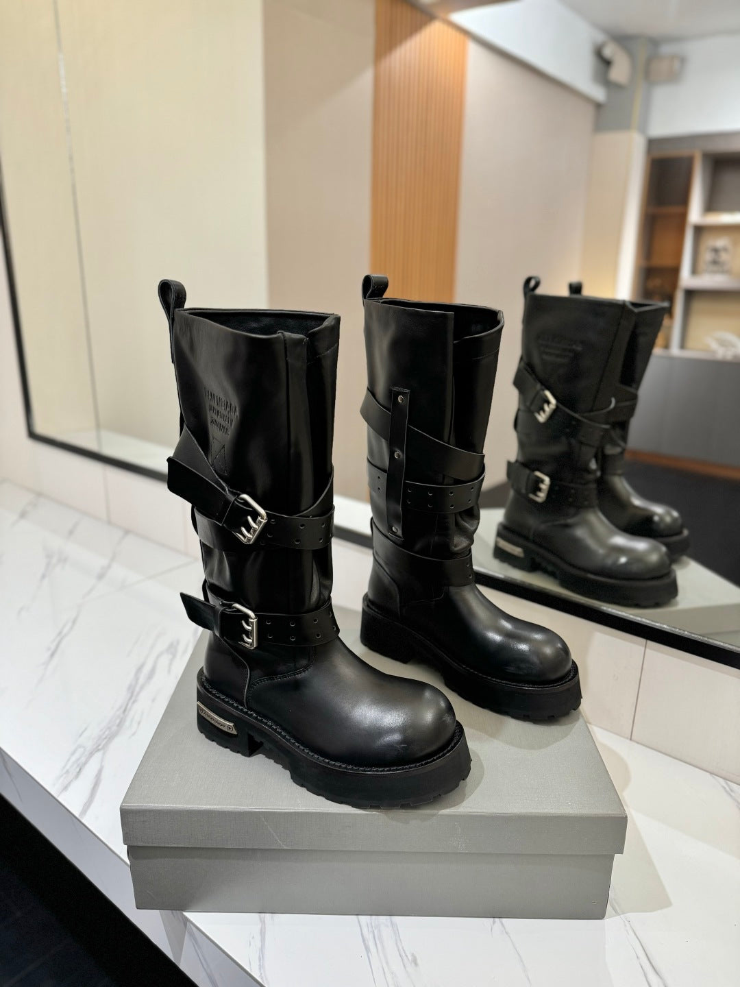 China Replica Balenciaga Women Shoes 196usd Only