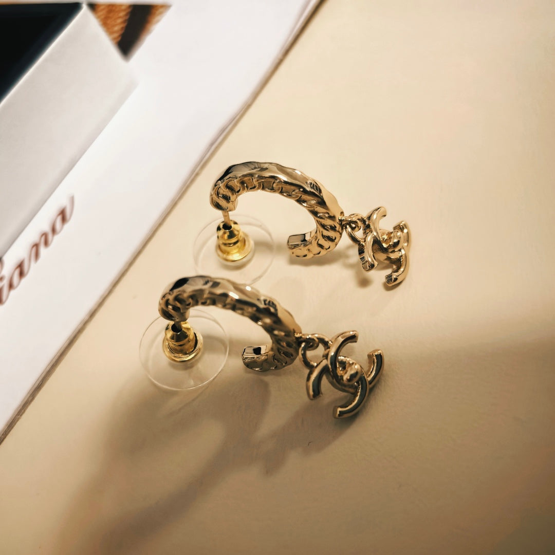 China Replica Chanel Earrings 22usd Only