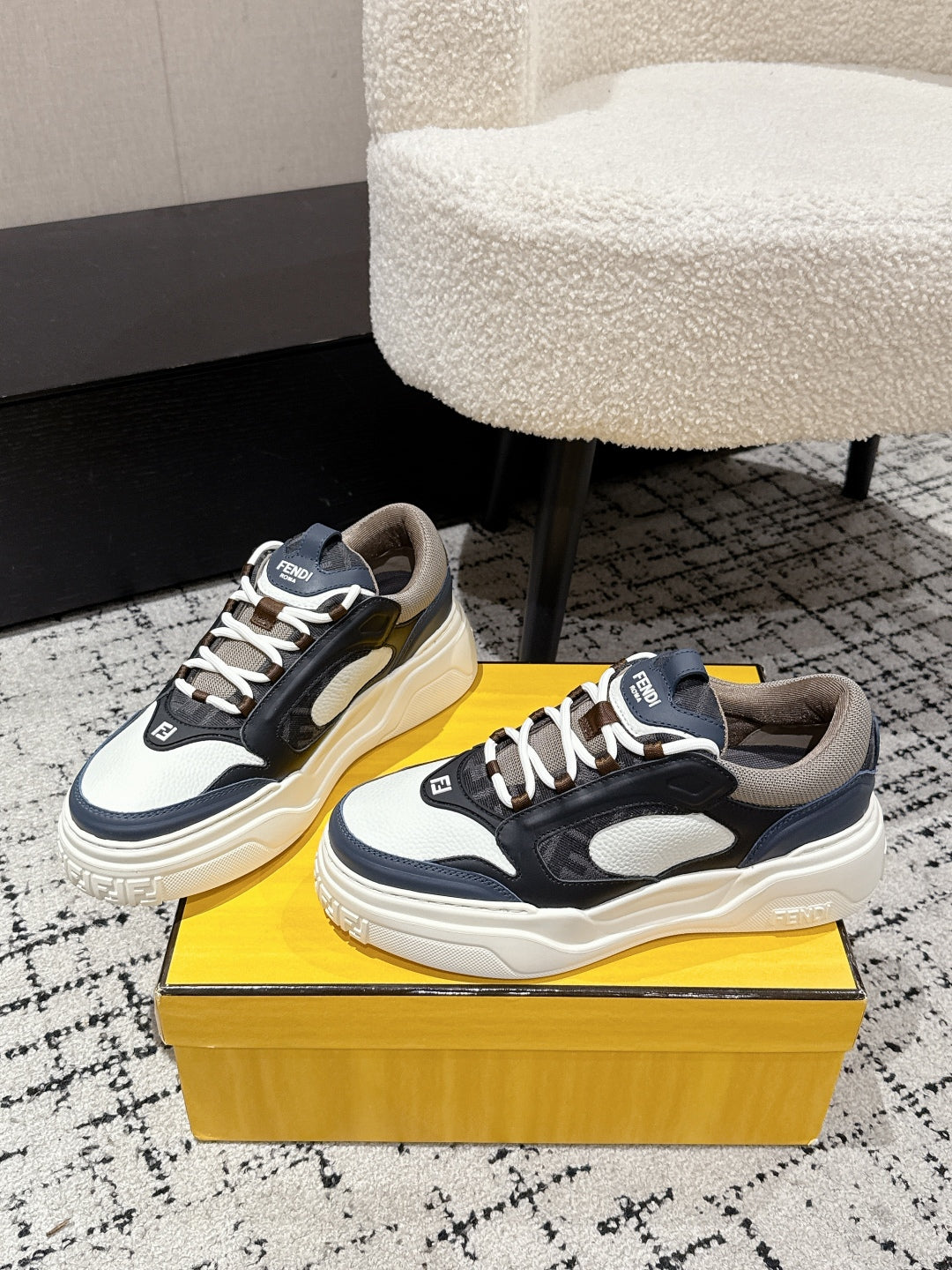 China Replica Fendi Women Shoes 126usd Only