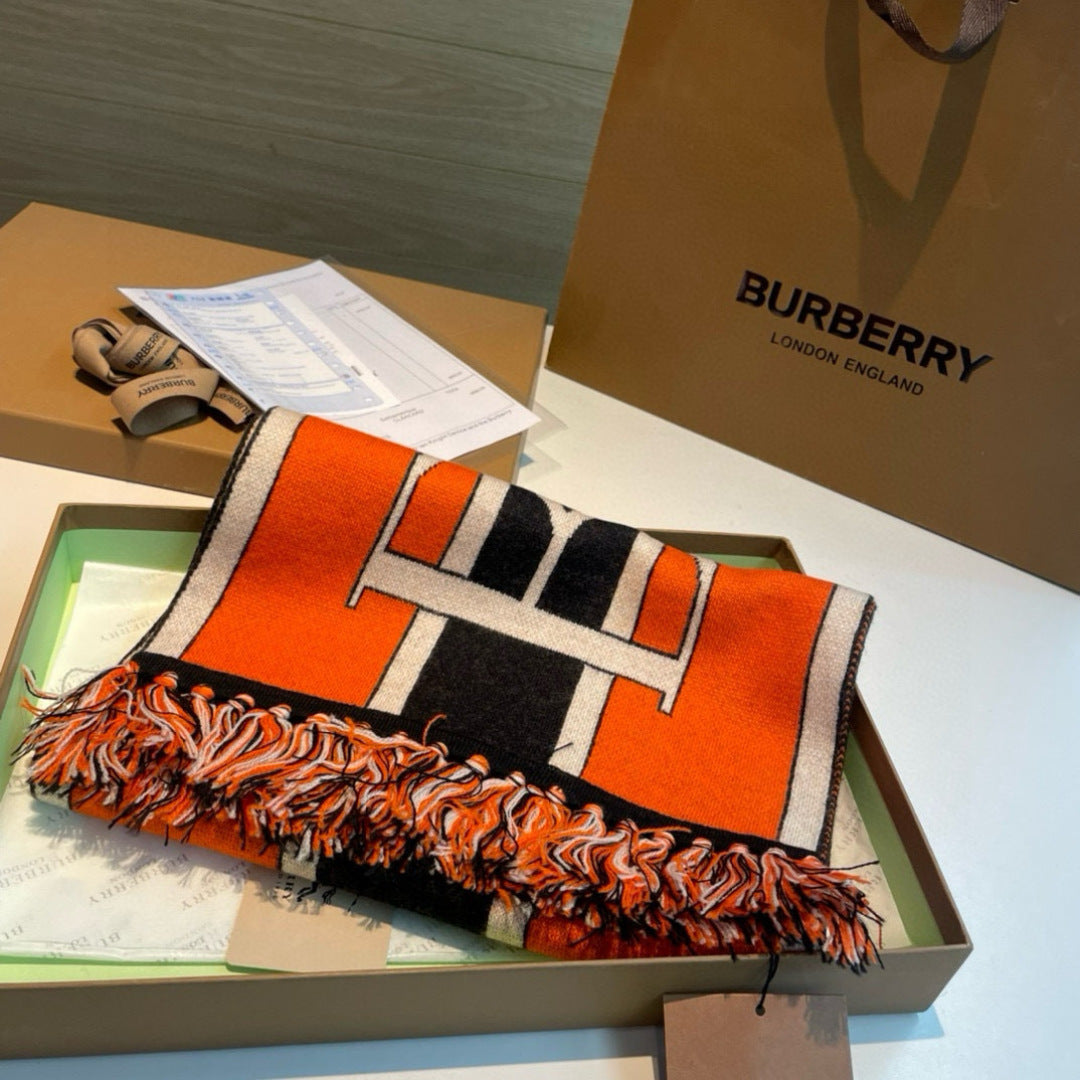 China Replica Gucci Scarf 44usd Only