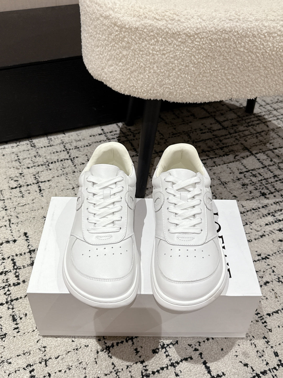 China Replica Loewe Women Shoes 102usd Only