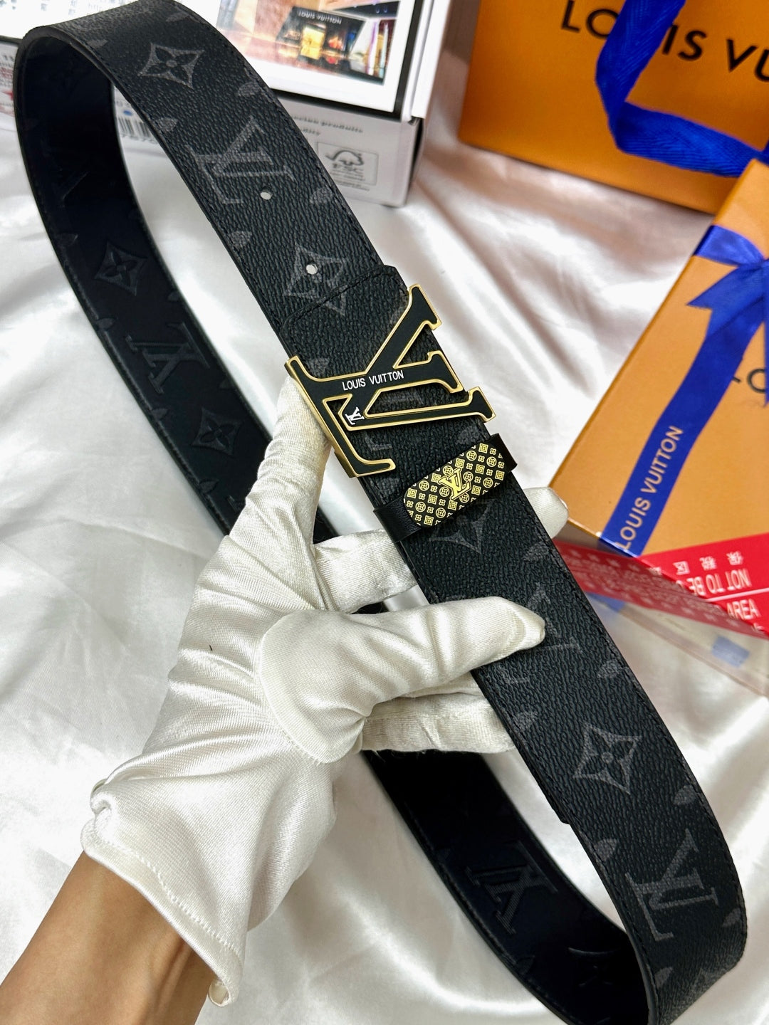 China Replica LV Belts 49usd Only