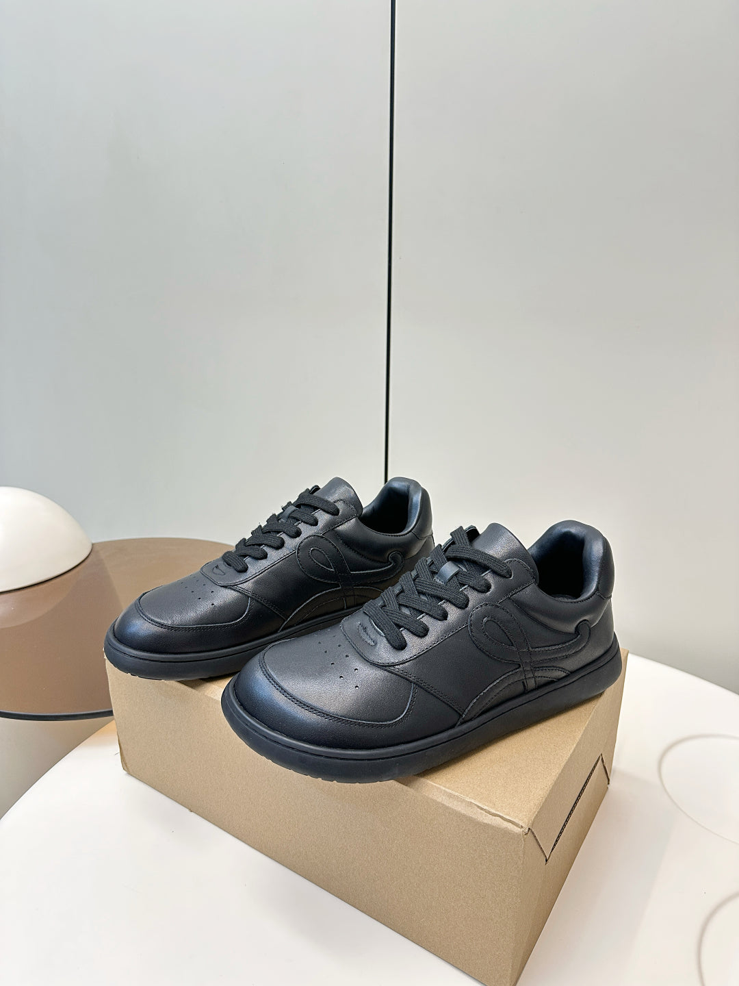 China Replica Loewe Women Shoes 102usd Only