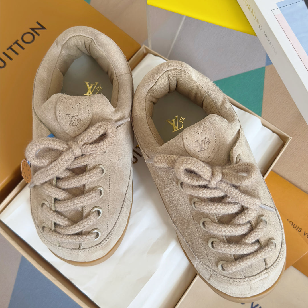 China Replica LV Women Shoes 144usd Only
