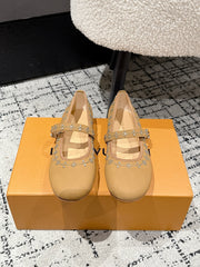 China Replica LV Women Shoes 122usd Only