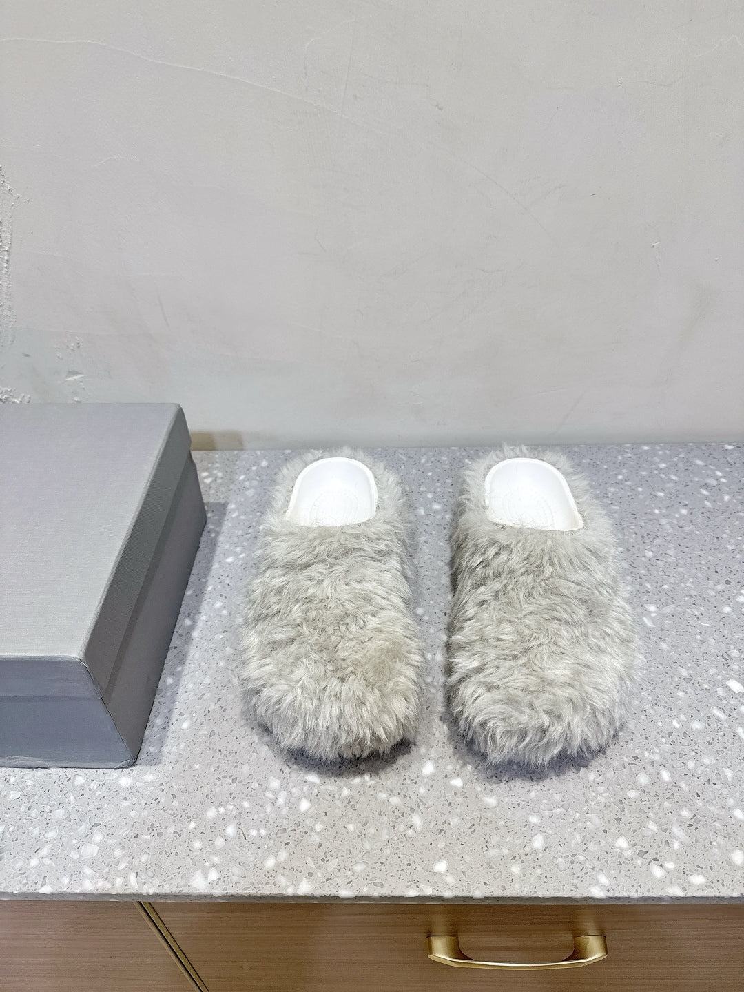 China Replica Balenciaga Women Shoes 70usd Only