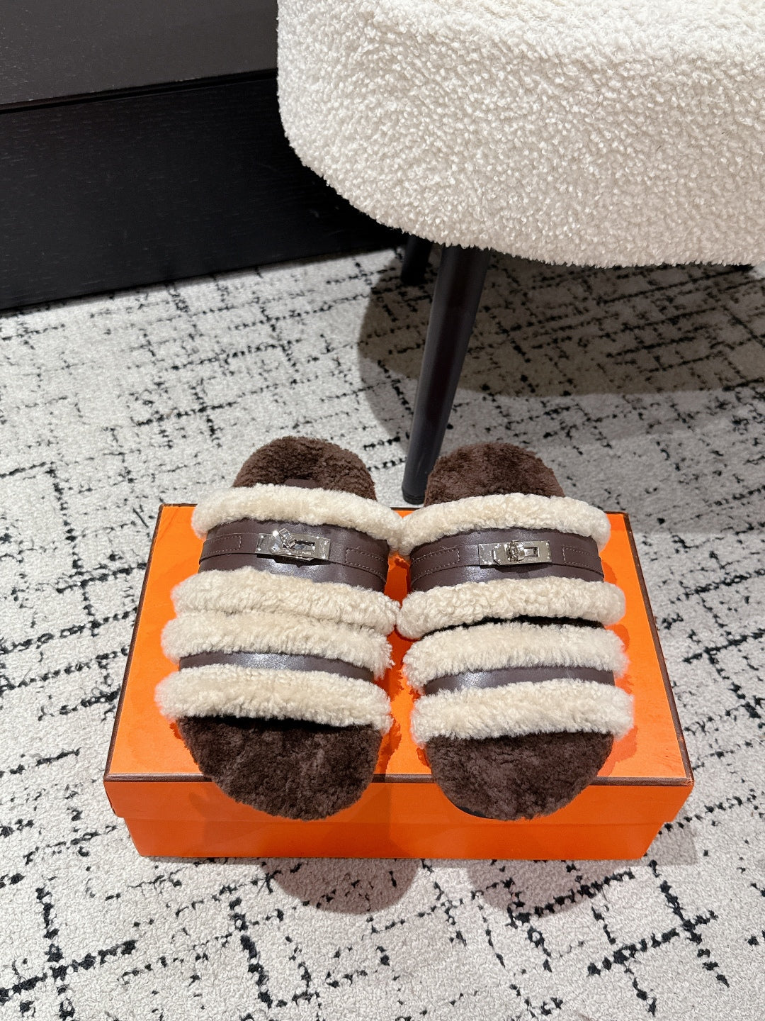 China Replica Hermes Women Shoes 77usd Only