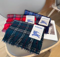 China Replica Burberry Scarf 48usd Only