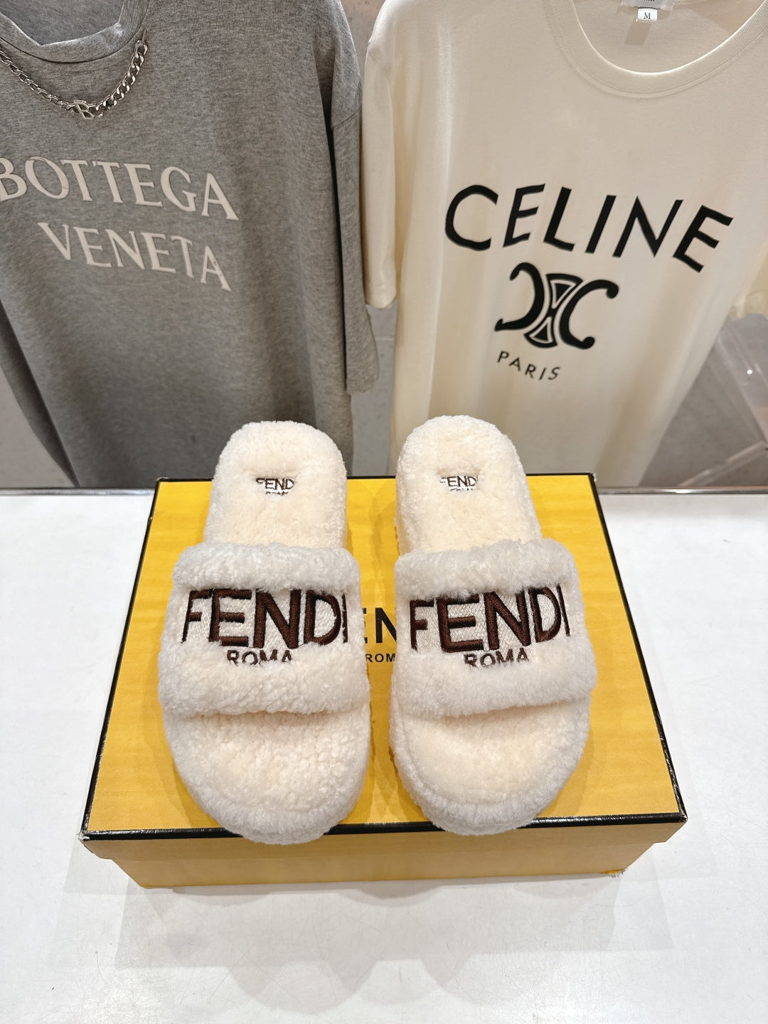 China Replica Fendi Women Shoes 91usd Only