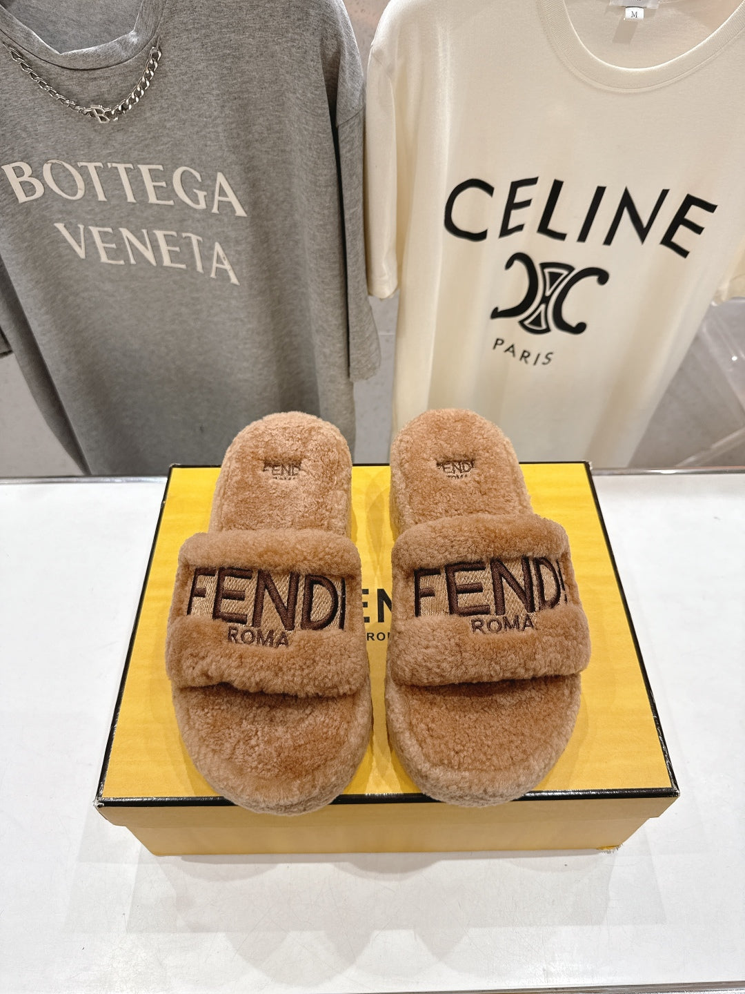 China Replica Fendi Women Shoes 91usd Only