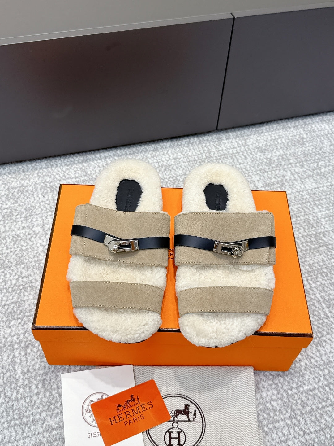 China Replica Hermes Women Shoes 88usd Only