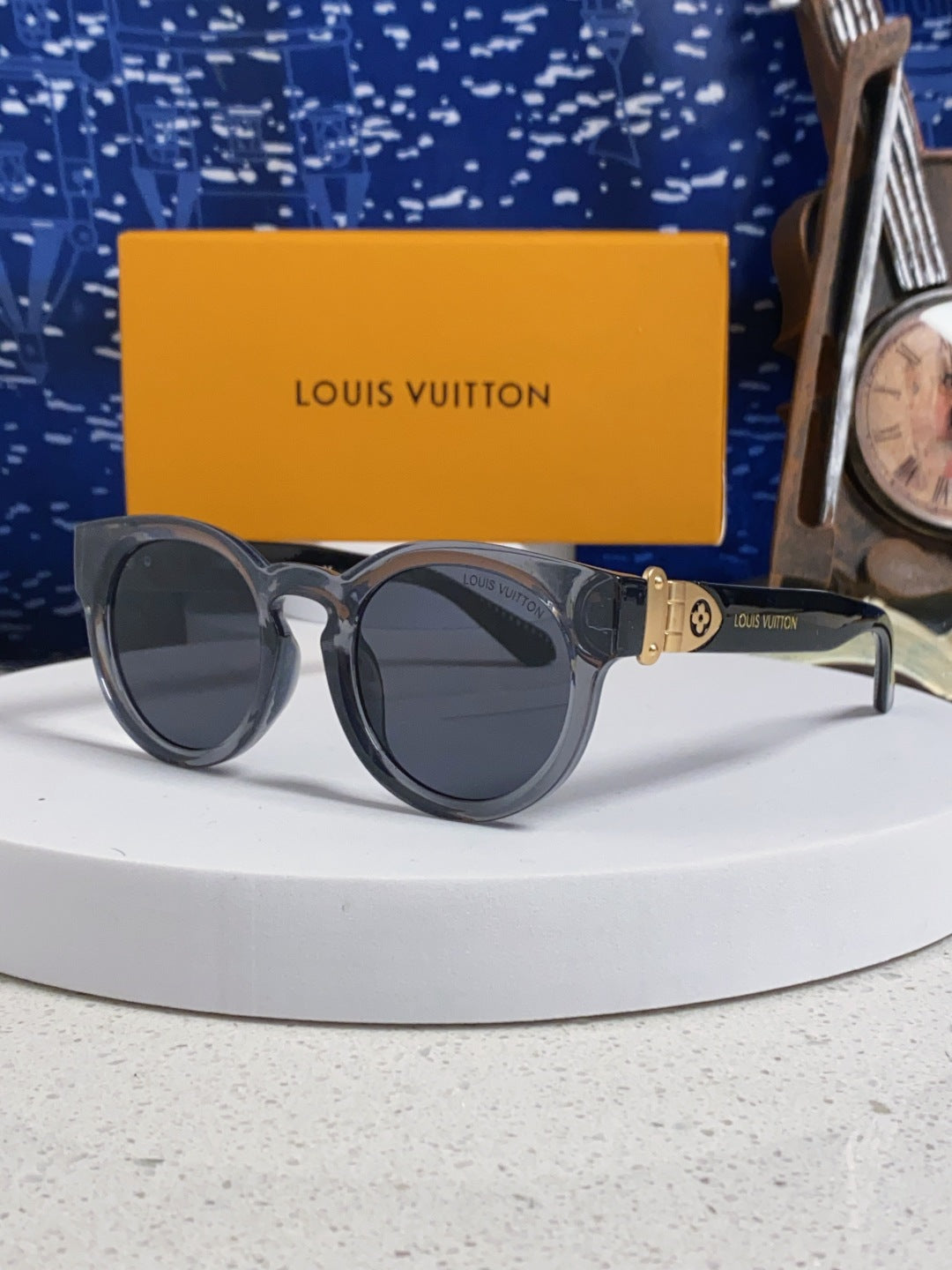 China Replica LV Sunglasses 32usd Only