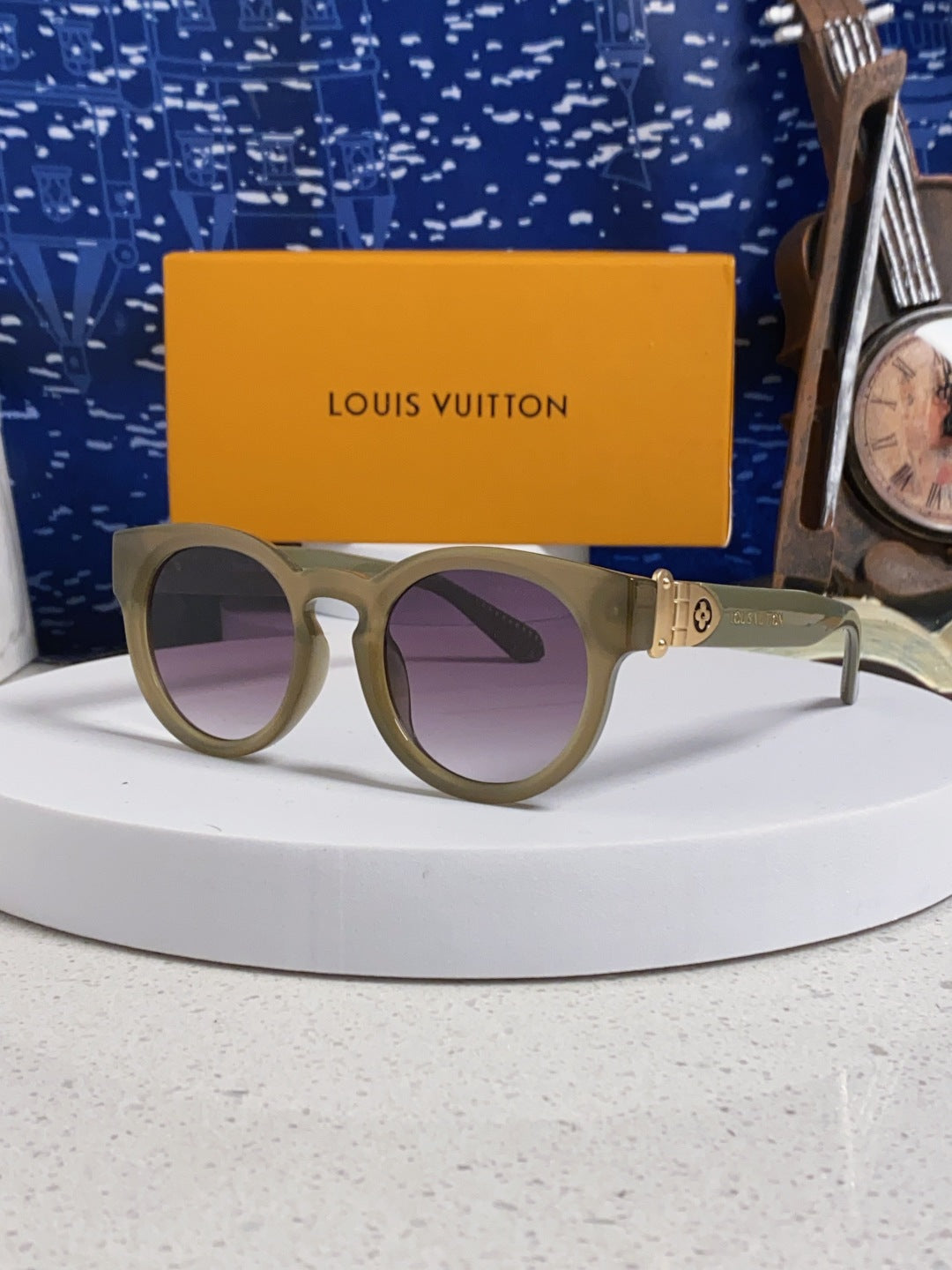 China Replica LV Sunglasses 32usd Only
