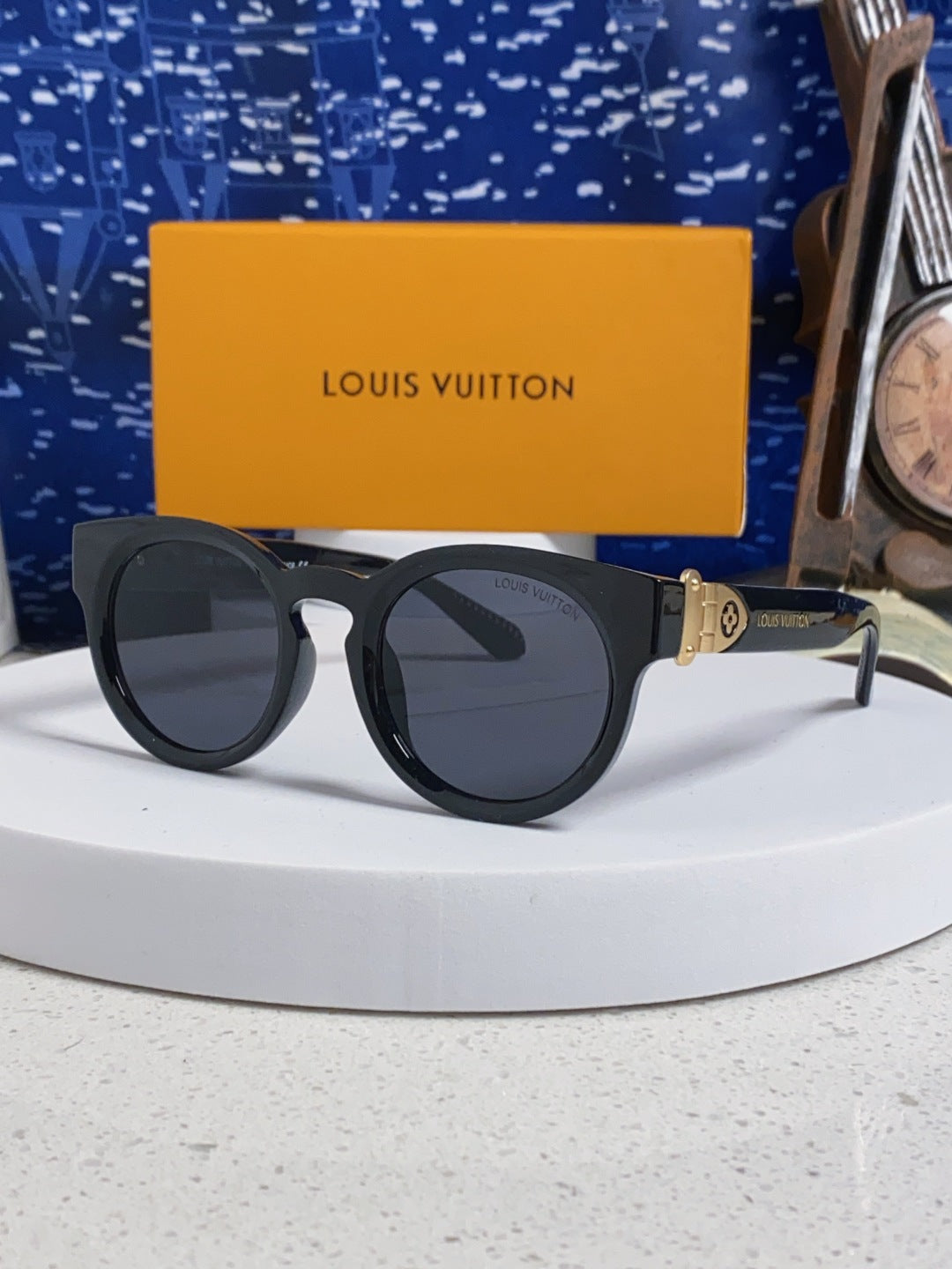 China Replica LV Sunglasses 32usd Only
