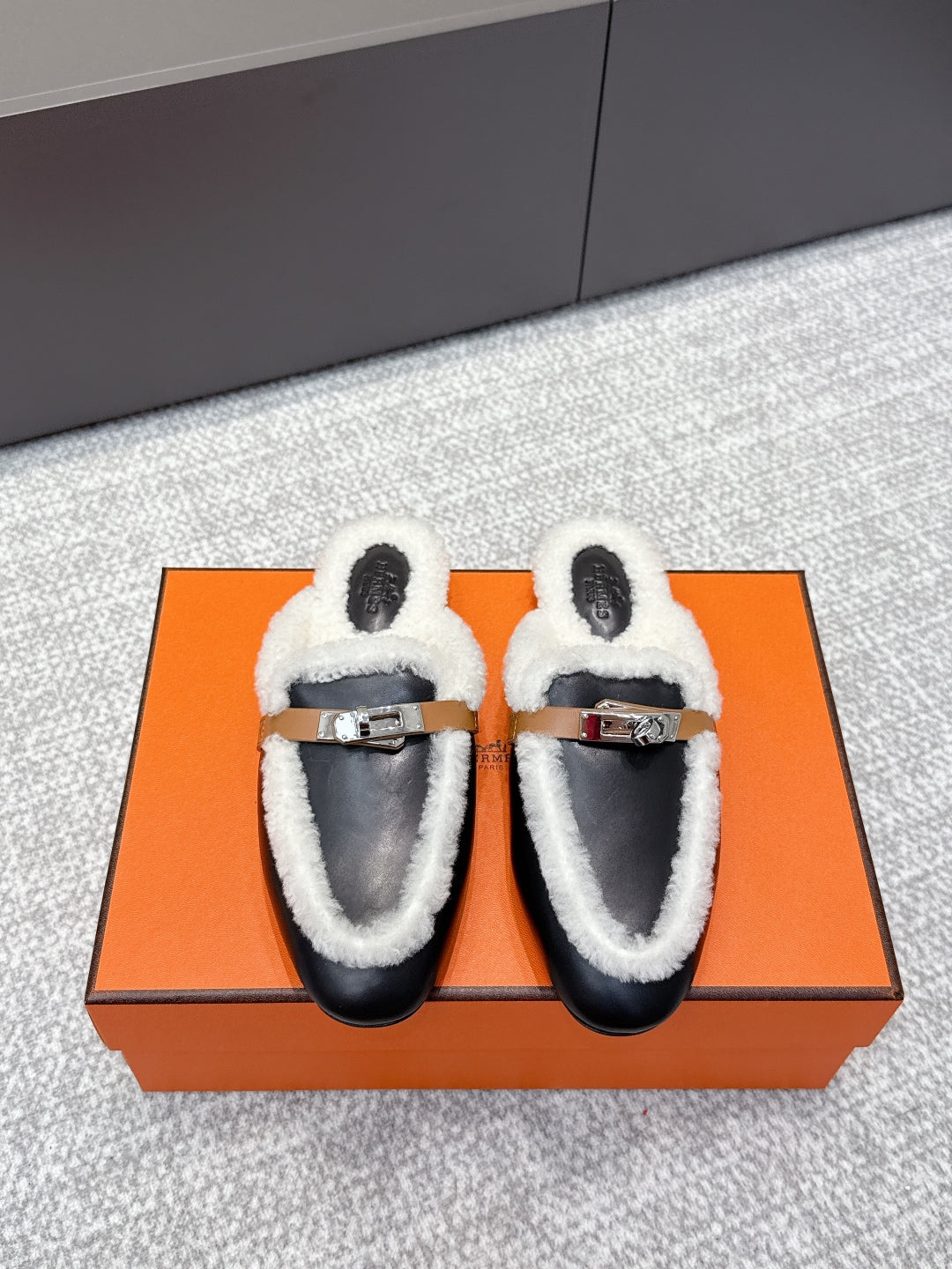 China Replica Hermes Women Shoes 130usd Only