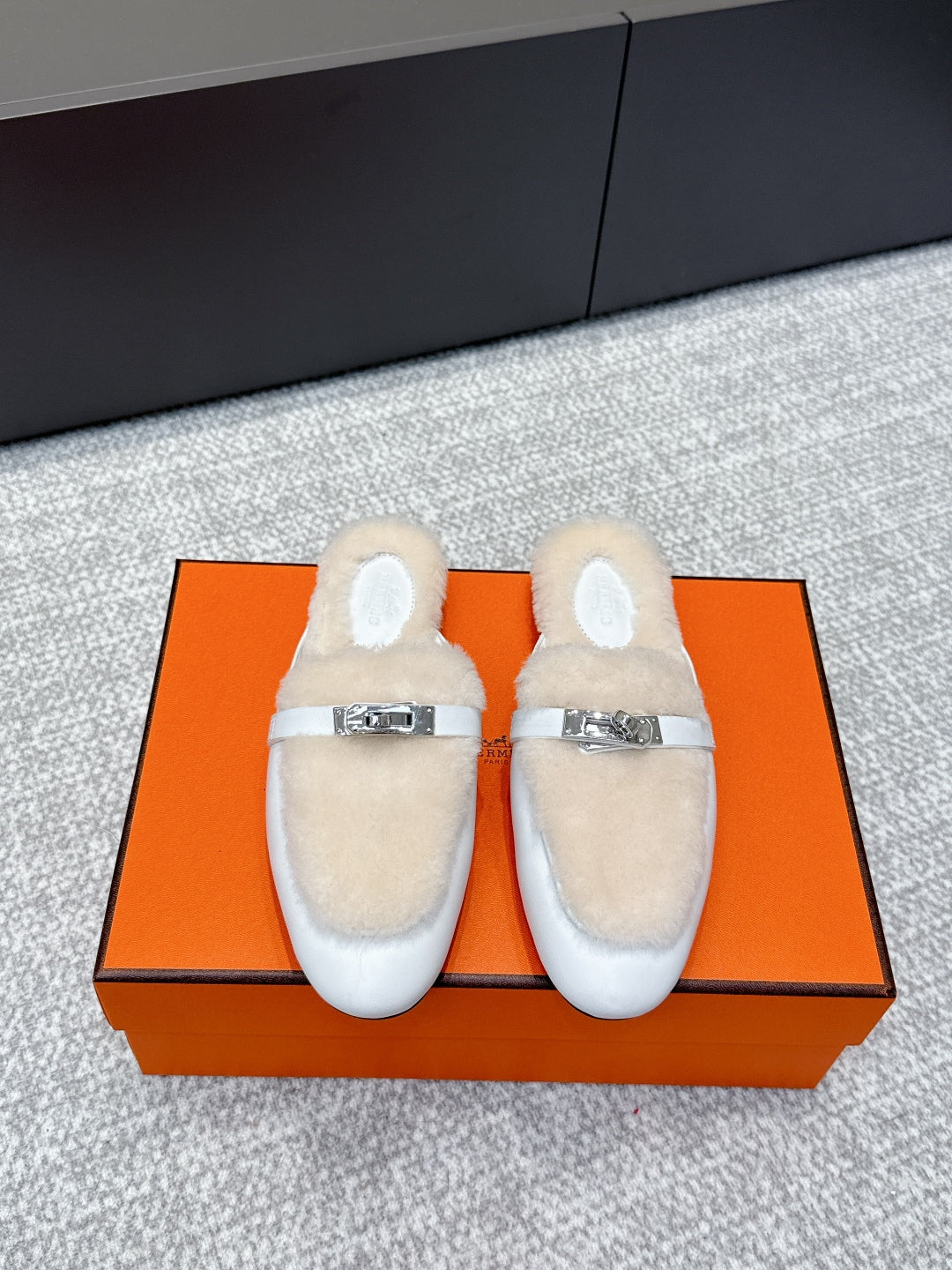 China Replica Hermes Women Shoes 130usd Only