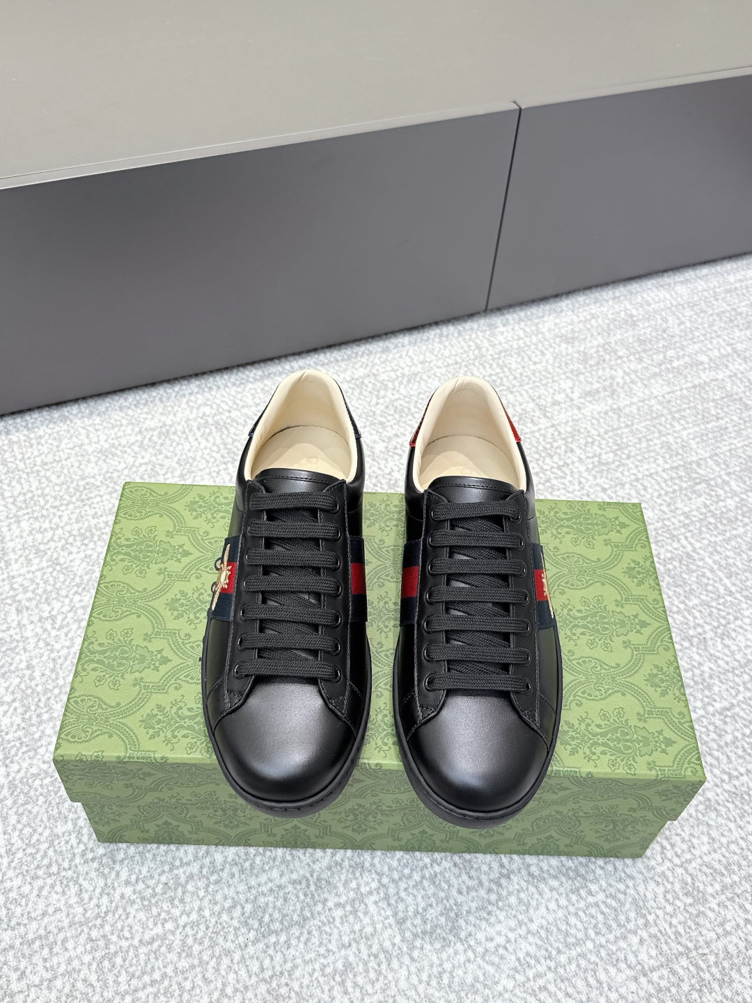 China Replica Gucci Women Shoes 105usd Only