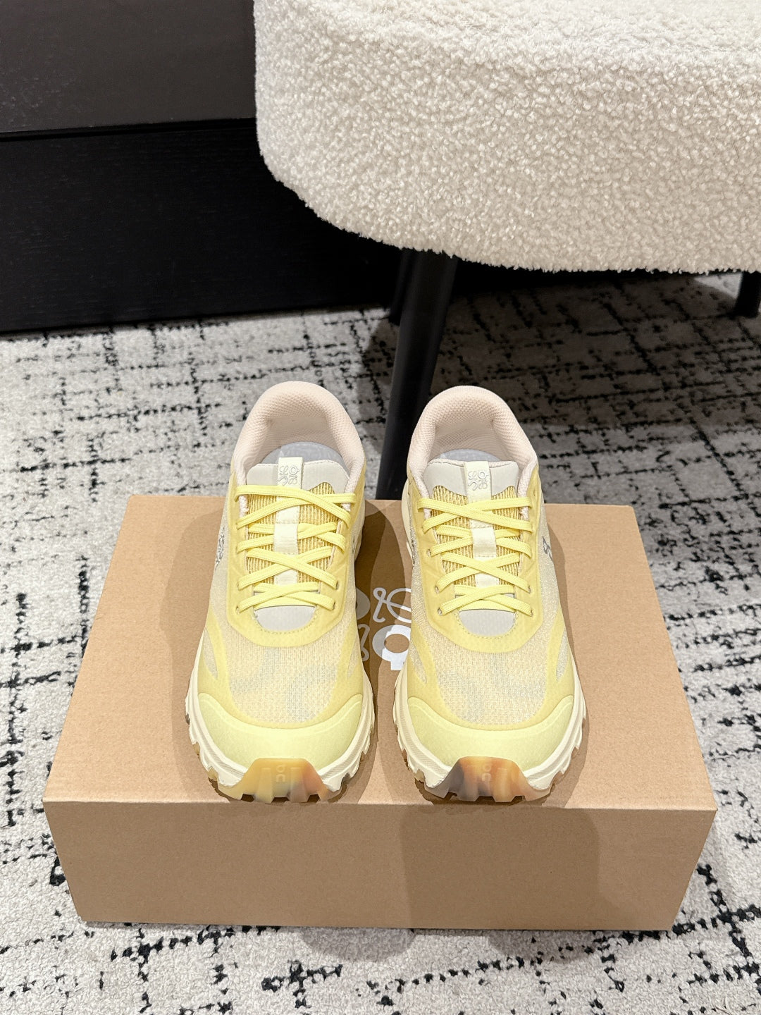 China Replica Loewe Women Shoes 119usd Only