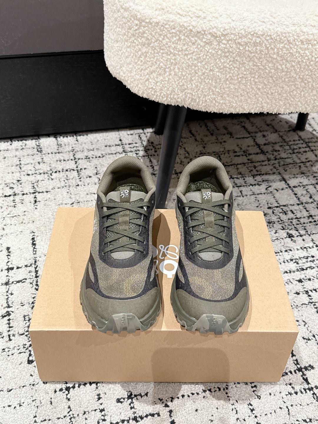China Replica Loewe Women Shoes 119usd Only