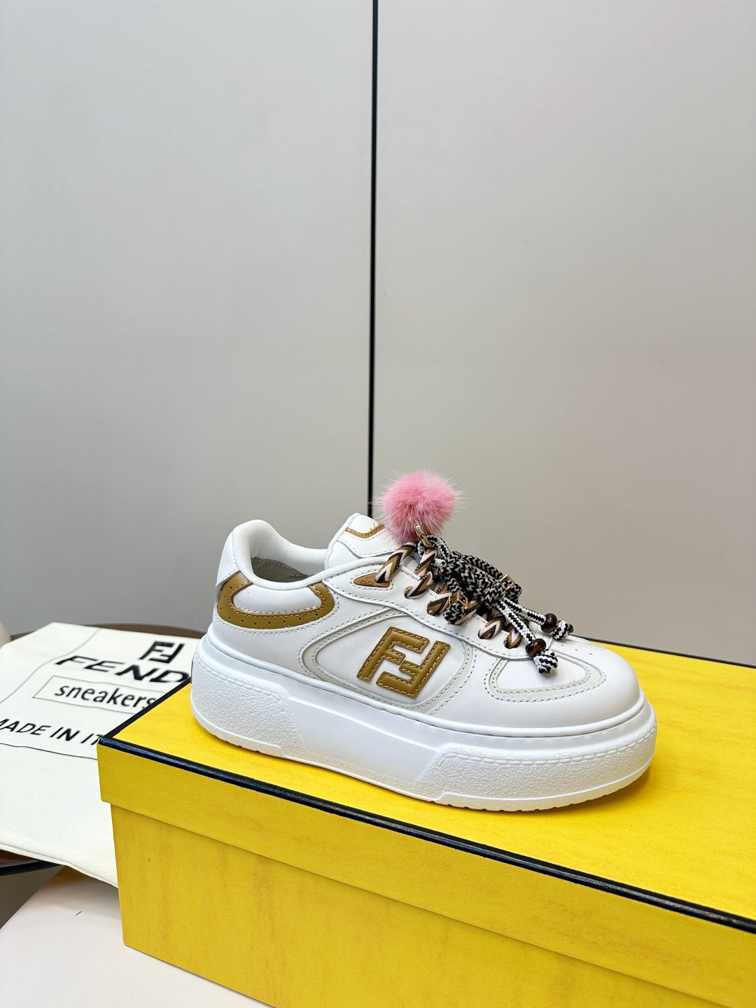 China Replica Fendi Women Shoes 130usd Only