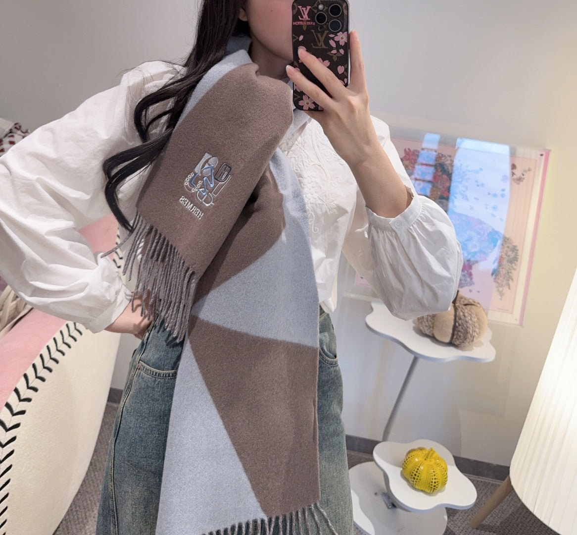 China Replica Hermes Scarf 52usd Only
