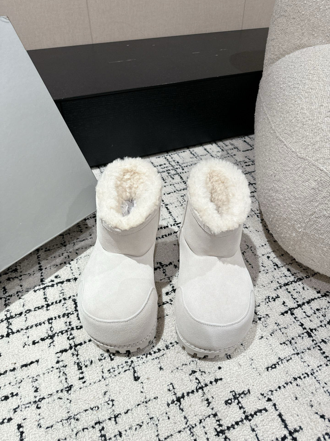 China Replica Balenciaga Women Shoes 158usd Only