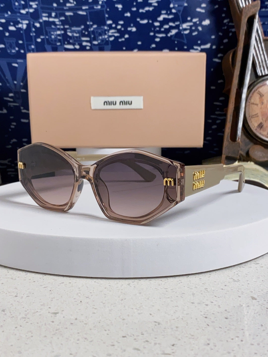 China Replica MiuMiu Sunglasses 30usd Only